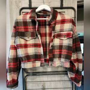 HYFVE NWT Central Park Cropped Flannel Plaid Red Jacket Medium Shacket